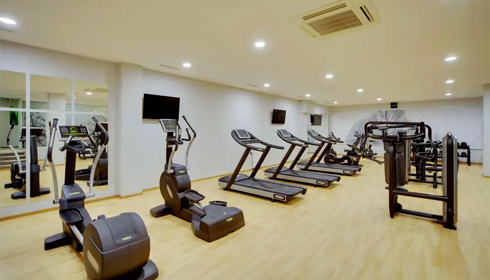 هتل گلدن تولیپ رزا خوتور